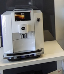 Kaffeevollautomat Jura E4